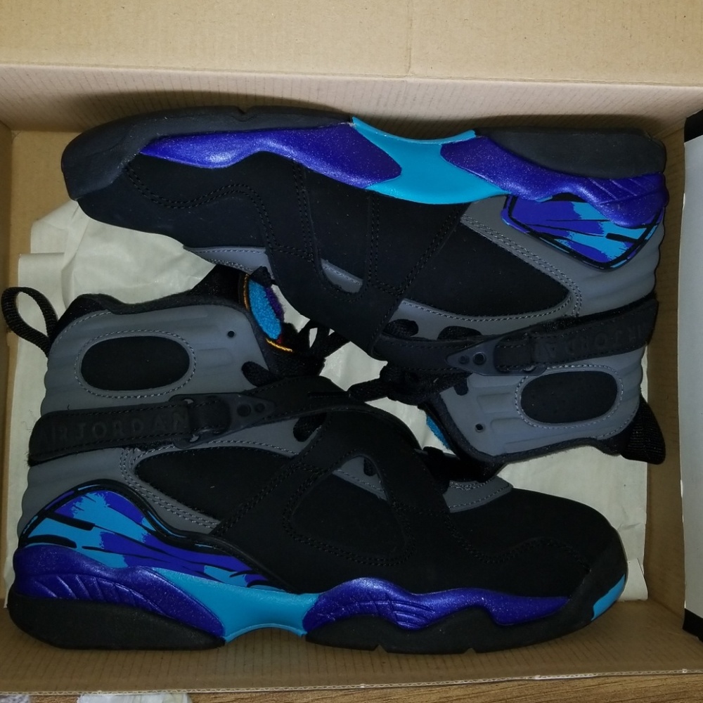 Air Jordan 8 Retro